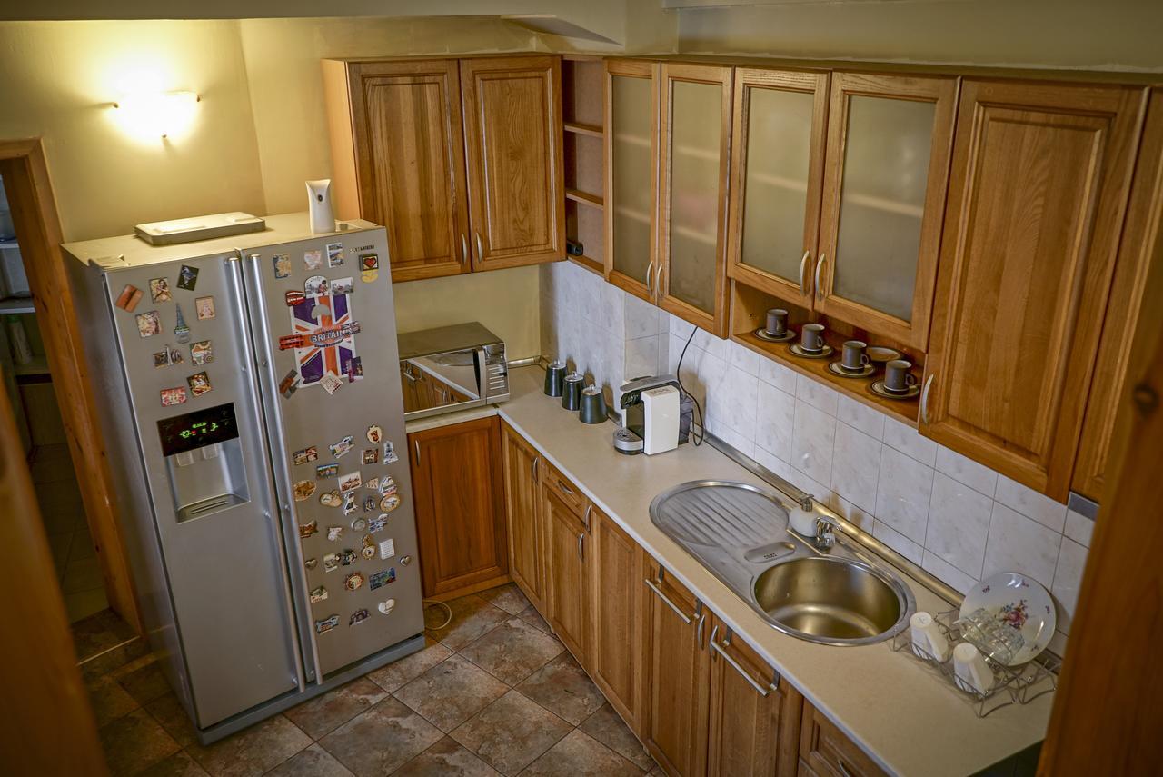 Hotel Rooster House Veliko Tărnovo Esterno foto